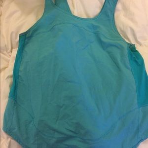 Lululemon tank